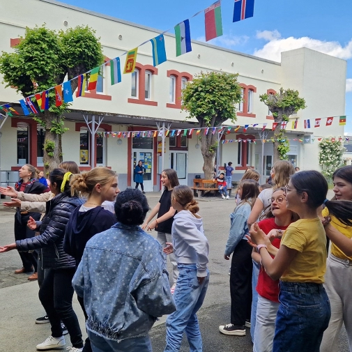 Lundi 12 mai  : Espagne