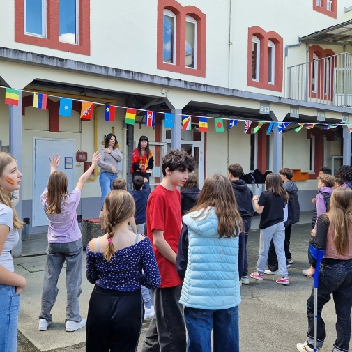 Lundi 12 mai  : Espagne