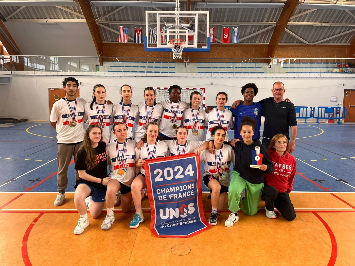 SACRÉES CHAMPIONNES DE FRANCE DE BASKET UNSS MINIMES EXCELLENCE