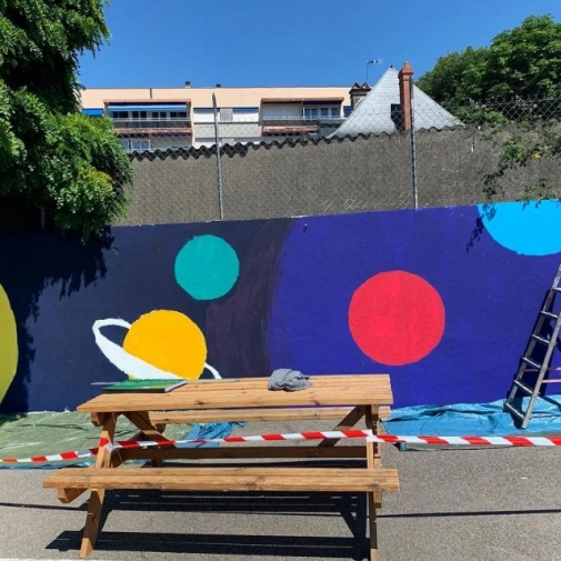 Décoration d'un mur au Pradeau