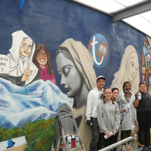 Fresque de l'artiste Enzo pour le Jubilé