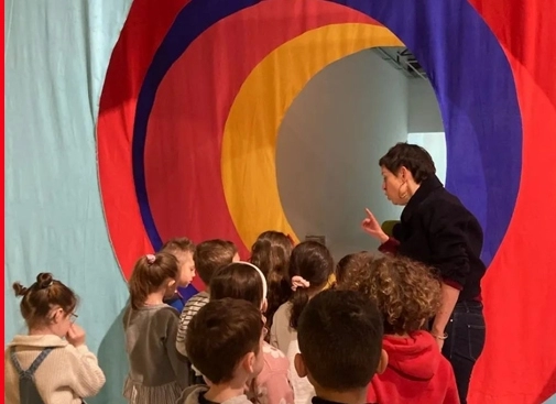 Exposition au Parvis avec les GS du Pradeau