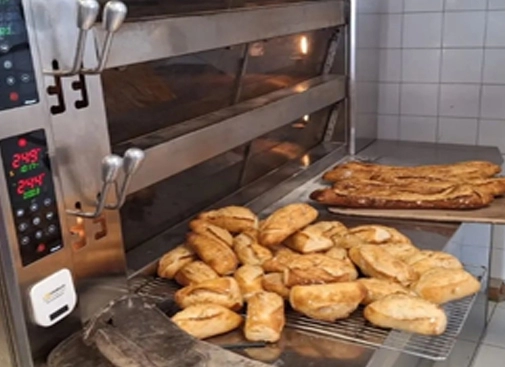 Visite d'une boulangerie avec les PS du Pradeau