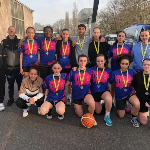 Minimes Filles Basket excellence vice championnes